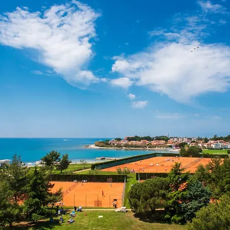 Hotel Laguna Maradiso By Aminess 3*