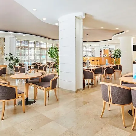 阿米尼斯拉古娜酒店 酒店 3*