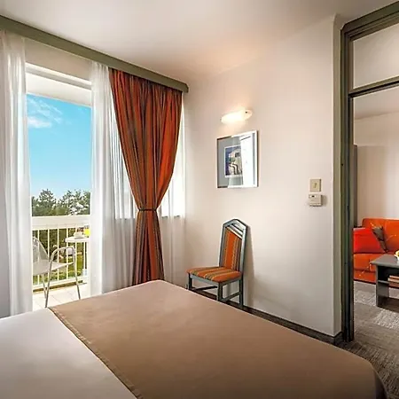Hotel Laguna Maradiso By Aminess 3*