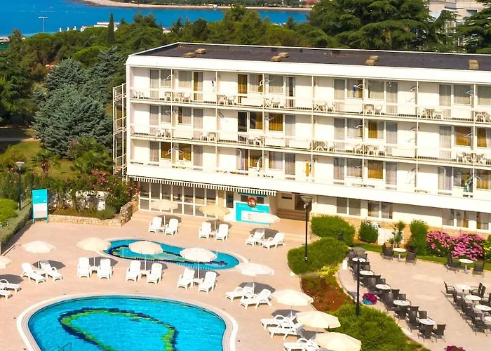 Hotel Laguna Maradiso By Aminess 3*